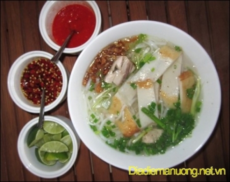 Quán Bánh Canh Chả Cá Phan Rang Ngon Quận 3