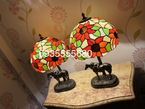 Giao lưu đôi đèn tiffany hoạ tiết hoa hướng dương