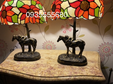 Giao lưu đôi đèn tiffany hoạ tiết hoa hướng dương