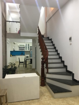 Bán nhà đường Hoàng Mai- 2.85 tỉ-32m2