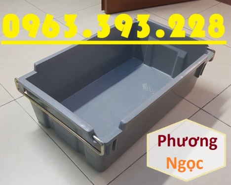 Thùng nhựa đựng linh kiện có quai sắt, sóng nhựa bít A2, thùng nhựa đặc A2 có quai