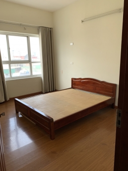 CHCC phố Vũ Trọng Phụng 130m2 3pn 3vs 10 triệu. Lhe 0375995653
