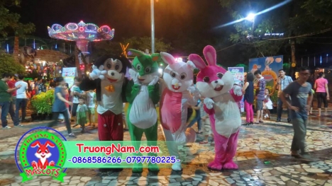 DỊCH GIẶT MASCOT TRƯỜNG NAM