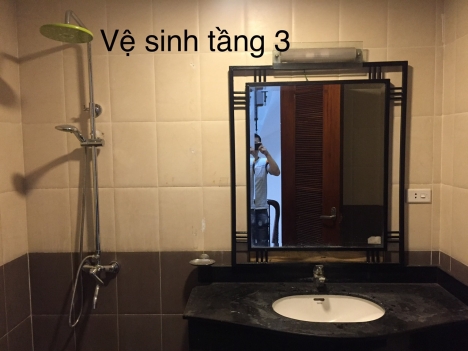 Liền kề Nguyễn Cảnh Dị, Đại Kim 300m2 6pn 4vs 17 triệu. Lhe 0375995653