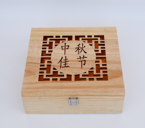 Hộp bánh trung thu bằng tre, gỗ
