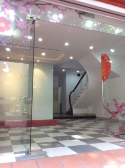 Liền kề Bắc Linh Đàm 320m2 5pn 5wc 25 triệu.LH 0375995653