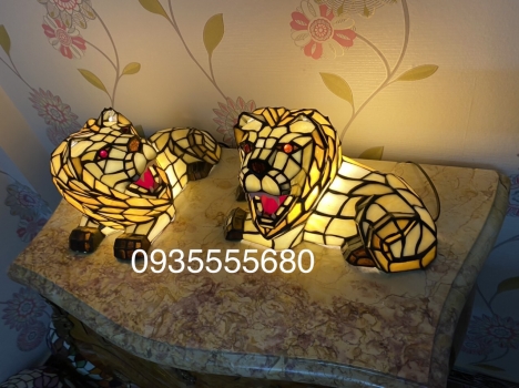 Đèn tiffany hình thú lạ mắt