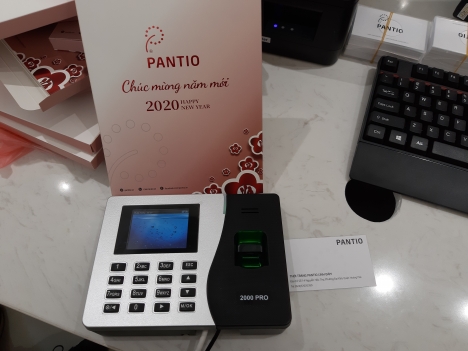 Máy chấm công Ronald Jack 2000 Pro