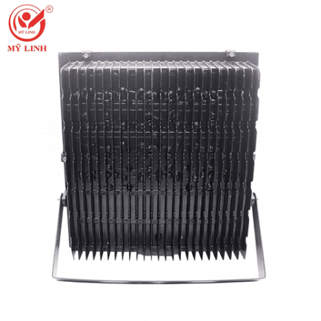 Đèn led pha Mỹ Linh 200w chip led SMD