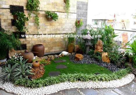 Đá răng lược đen ốp lát trang trí quán cafe