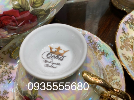 Giao lưu bộ chén hàng ý
