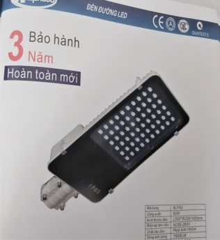 Chuyên bán đèn trang trí nội thất.