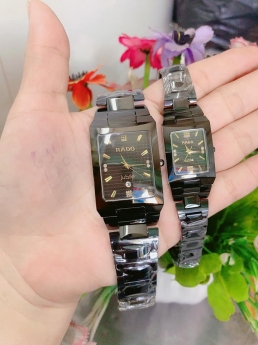Đồng hồ đeo tay Rado chất lượng không  làm người đeo đồng hồ thất vọng