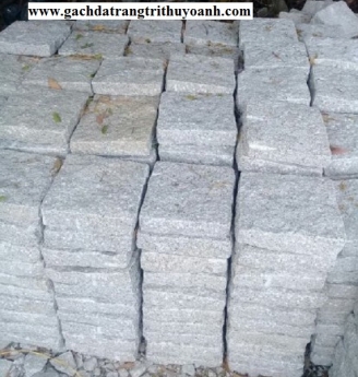 Đá phước hào lát sân vườn