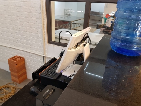 Cung cấp máy tính tiền cho Quán Hải Sản tại Phan Thiết