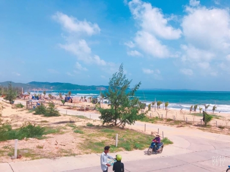 Ánh nắng vàng nơi ốc đảo xanh đẹp nhất miền Nam Trung Bộ