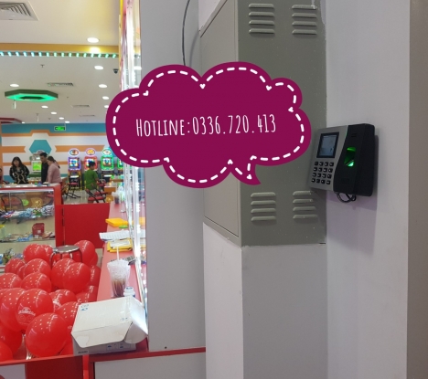Lắp đặt máy chấm công vân tay quản lý bằng phần mềm tại Cà Mau