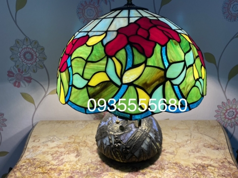 Đèn nấm tiffany hoạ tiết hoa dơn