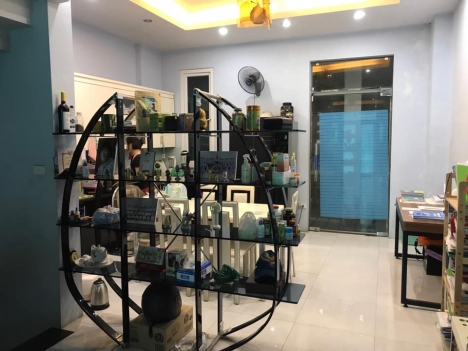 Bán nhà liền kề ngõ 603 Lạc Long Quân ngõ to rộng thông với đường Võ Chí Công