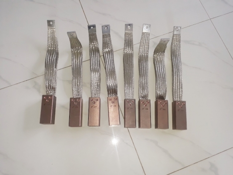 Cung cấp chổi than công nghiệp  MG50, J204, J164,D172, D374N, J201…