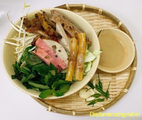 Ẩm Thực Gia Lai Quán Phở, Bánh Cuốn, Bún Thịt Nướng Ngon Bình Thạnh