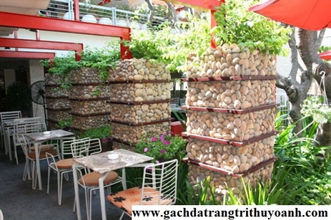 Đá cuội trang trí nội thất, tiểu cảnh sân vườn ngoại thất