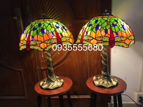 Giao lưu đôi đèn tiffany hoạ tiết chuồn chuồn