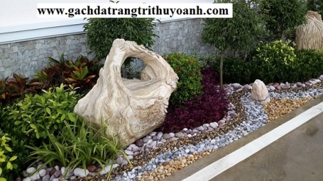 Đá cuội trang trí nội thất, tiểu cảnh sân vườn ngoại thất