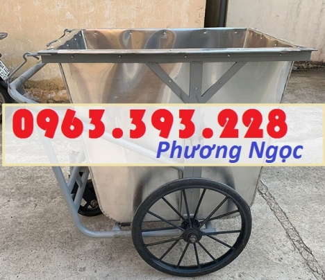 Xe gom rác 500 Lít bằng tôn, xe rác tôn 3 bánh, thùng rác tôn 500L, xe thu rác thải tôn