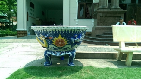 Chậu hoa chân quỳ dán sành sứ , chậu hoa cao cấp, chậu hoa đẹp