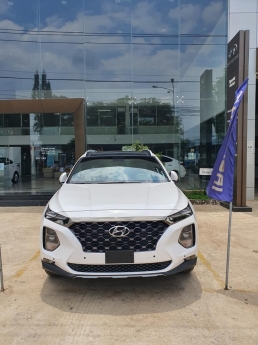 Hyundai Santafe 2.2D Đặc biệt màu trắng liên hệ ngay!!!