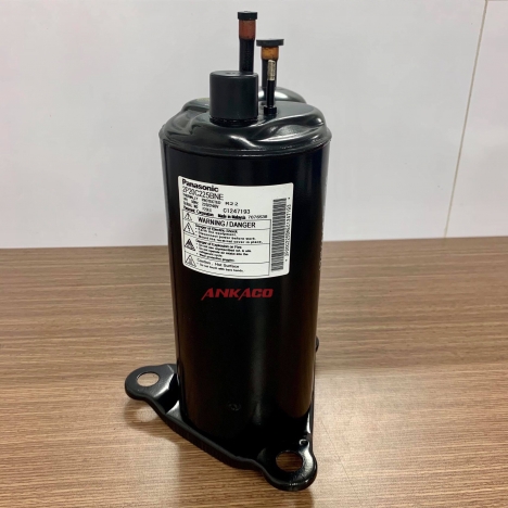 Bán máy nén lạnh Panasonic 1,5hp 2P20C225BNE giá tốt   