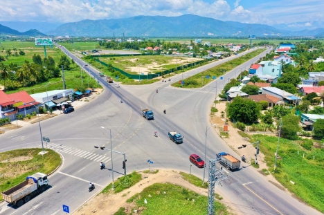 Bán lô đất nền vị trí đẹp cạnh tuyến đường 60m Cao Bá Quát- đại lộ Võ Nguyên Giáp Nha Trang