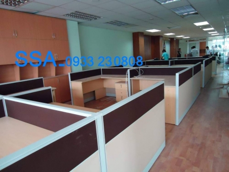 vách ngăn bàn làm việc 25