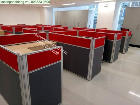 vách ngăn bàn làm việc 28