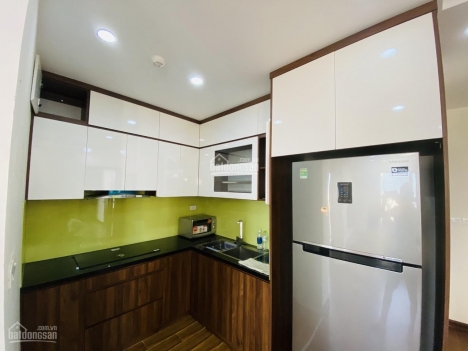 Cho thuê căn hộ 98m2, 3 PN,  nội thất cơ bản