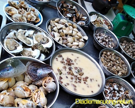 Quán Ốc Ngon Rẻ Khu Bàu Cát Tân Bình