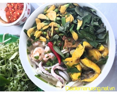 Quán Cơm Chiên, Bún Riêu, Bún Bò, Bún Cá Ngon Quận 5