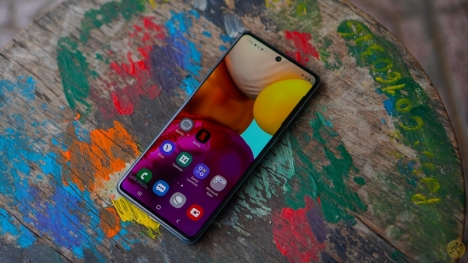 Sale hot - Samsung galaxy A71 giá chỉ 7. 590k