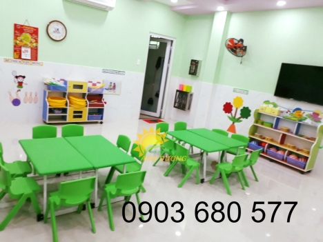 Cần bán bàn ghế nhựa trẻ em dành cho trường lớp mầm non, gia đình