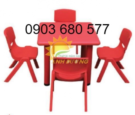 Cần bán bàn ghế nhựa trẻ em dành cho trường lớp mầm non, gia đình