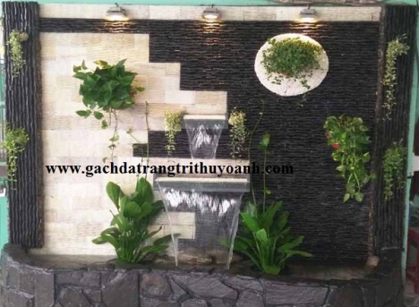 Tiểu cảnh sân vườn trang trí bằng đá suối tự do