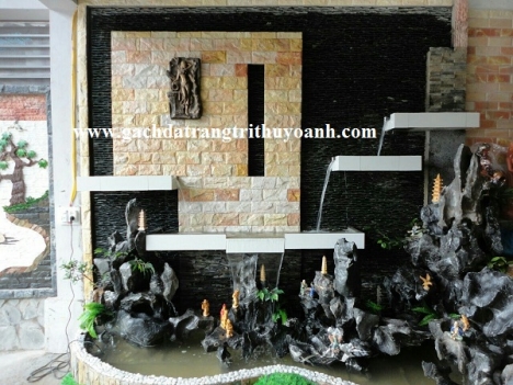 Tiểu cảnh sân vườn trang trí bằng đá suối tự do