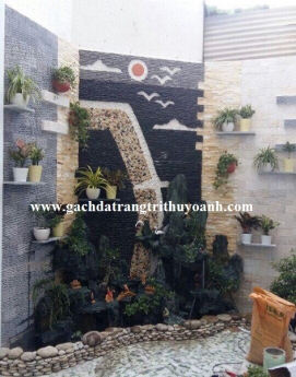 Tiểu cảnh sân vườn trang trí bằng đá suối tự do