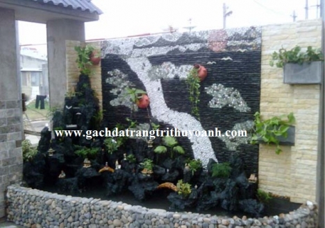 Tiểu cảnh sân vườn trang trí bằng đá suối tự do