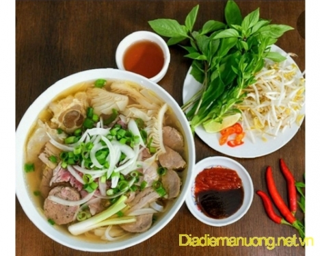 Quán Phở Bò, Bún Riêu Cua Chả Ngon Bình Tân