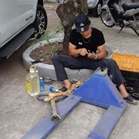 Nhận sửa chữa xe nâng giá rẻ, phụ tùng xe nâng giá rẻ tại Tiền Giang 0905661595