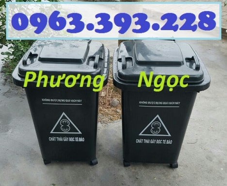 Thùng rác HDPE nắp kín, thùng rác nhựa 60L, thùng rác công cộng 60 Lít