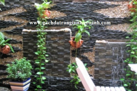 Trang trí ngoại thất bằng đá chong chóng xanh