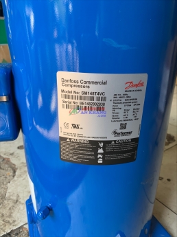 Block Danfoss SM148T4VC 12 HP chất lượng chính hãng-0911219479